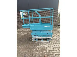 Hoogwerker rupshoogwerker airman encl045 schaarhoogwerker aichi