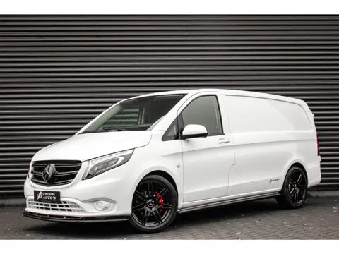 Mercedes-Benz VITO 163PK LANG JB-EDITION FULL BLACK / AMG / SPOILER / VERLAGINGSVEREN / NAVIGATIE / 