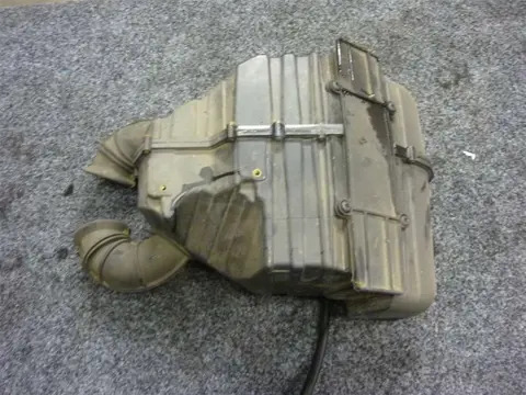 LUCHTFILTERHUIS Triumph Sprint RS 1999 - 2003