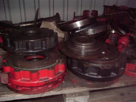 CASE EN INTERNATIONAL - remdelen