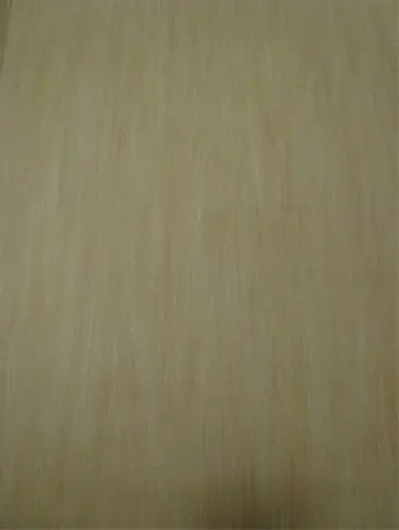 Houtnerf beuken vlies Opruiming uitvetkoop behang 110