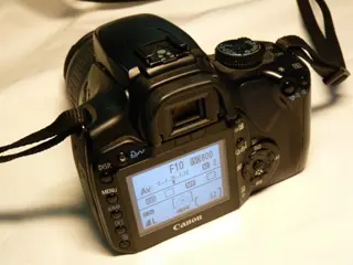 ** Canon EOS400D + objectieven **