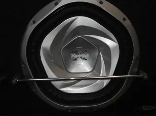 2 Sony Subwoofers 1300 W aangeboden