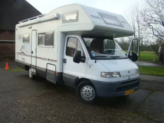 Te koop aangeboden mooie camper Arca America 407