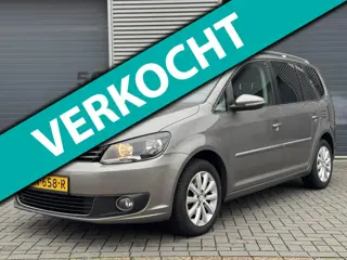 Volkswagen Touran 1.6 TDI Highline BlueMotion Panorama