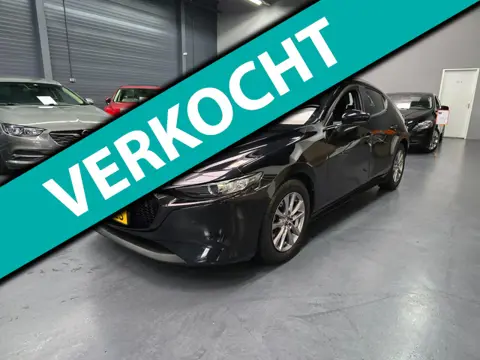 Mazda 3 2.0 e-SkyActiv-G M Hybrid 122 Bose CAMERA LEDER HEAD-UP ACC NAP NL AUTO