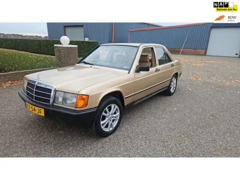 Mercedes-Benz 190-serie 2.0 D /AIRCO/AUTOMAAT/ OPENDAK/ BELASTING VRIJ