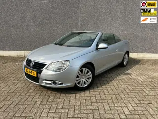 Volkswagen Eos 2.0-16v FSI | PANORAMA | LEDER | AIRCO | CC | PDC | BLUETOOTH | APK T/M 6-9-2026 | AF