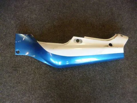 LINKER ACHTERKANT Suzuki GSX R 750 1992 - 1993