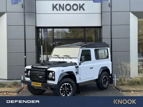 Land Rover Defender 2.2 D SW 90" Adventure Limited Edition