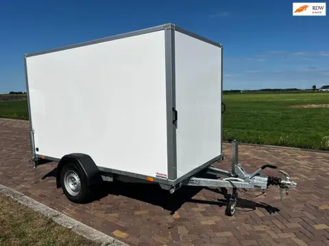 Saris Gesloten aanhangwagen 180 1500KG ZGAN