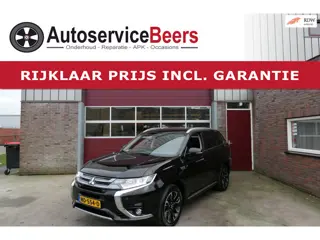 Mitsubishi Outlander 2.0 PHEV Premium, Camera, Stuur en Stoelverwarm. Trekhaak,LMV, Rijklaarprijs in
