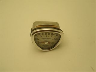 Km teller veglia peugeot 102 3kant w. m11-0.75 2eh