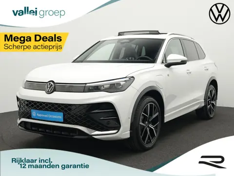Volkswagen Tiguan 1.5 eHybrid 272 pk DSG R-Line Edition | Panoramadak | Trekhaak | Adaptief onderste