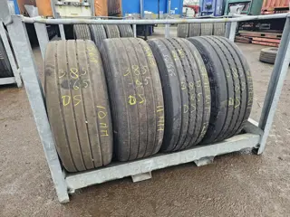 DUNLOP SEMPERIT. TRAILER TIRE (bj 2010)