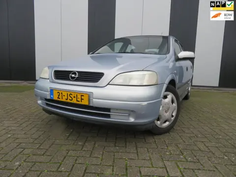 Opel Astra 1.6 Edition