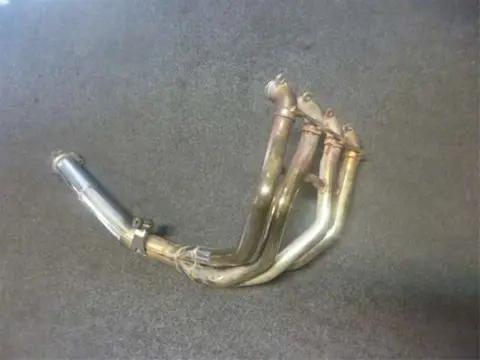 UITLAATBOCHTEN Triumph Speed four 1999 - 2003