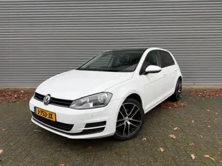 Volkswagen Golf 1.2 TSI DSG Comfortline / 1 JAAR GARANTIE / Pano
