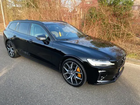 Volvo V60 2.0 T8 AWD Polestar Engineered