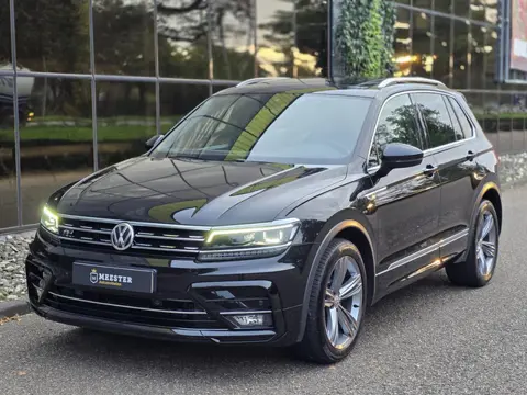Volkswagen Tiguan 1.5 TSI ACT R-LINE|PANO|VIRT-COCKP.|ACC