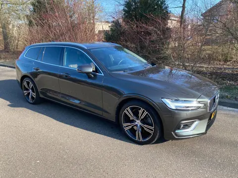 Volvo V60 2.0 T6 AWD Inscription Full options!