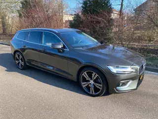 Volvo V60 2.0 T6 AWD Inscription Full options!