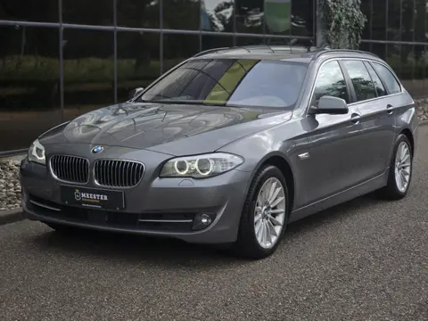 BMW 5-serie Touring 528xi High Executive|PANO|ACC|HEAD-UP