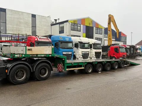 Goldhofer STZ-H5,5 ACLE, 3 AXLE FORCED STEERING, DOUBLE HYDRAULIC RAMPS, TUV TILL 11-11-2026