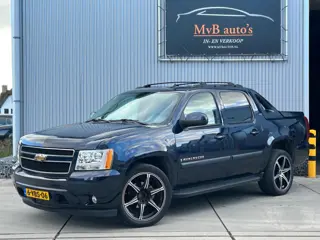 Chevrolet USA Avalanche 5.3 V8 4WD, Clima, Cruise, Navi, Camera, 4-11-2026 APK, Youngtimer