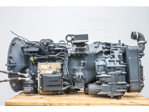 MAN 12+2GZ3000OD+VOITH 81.32004-6464 (bj 2019)