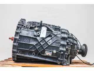 ZF 12TX2210DD 81.32004-6401 (bj 2017)