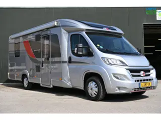 Bürstner Nexxo T740 2016 Airco Queensbed Lage km’s IZGST