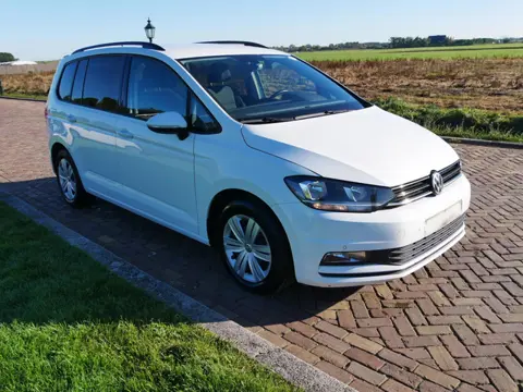 Volkswagen Touran 1.6 TDI SCR Comfortline 7-PERS NAVI CLIMA ** 7499 NETTO **