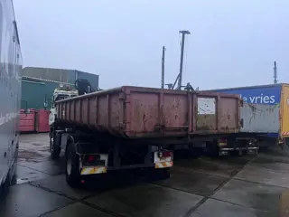 Diversen NCH afzet kipper container staal (bj 1995)