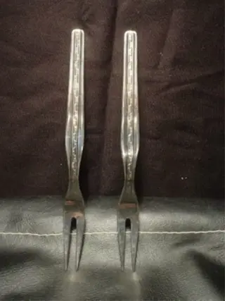 2 verz.broodbelegvorkjes,geh. 100, Ofeso,16 cm