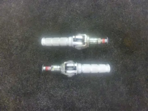 VOETSTEUN LINKS Kawasaki ZX 9 R 2000 - 2001