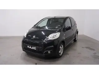 Peugeot 107 1.0 Black & Silver