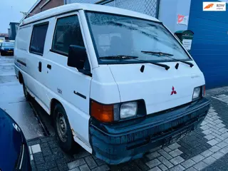 Mitsubishi L 300 2.5 D L 244