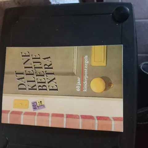 DAT KLEINE BEETJE EXTRA. - 60e jaar kinderpostzegels 1986