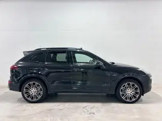 Porsche Cayenne 4.2 D S V8 Pano Chrono Design Trekh. 1e eigenaar