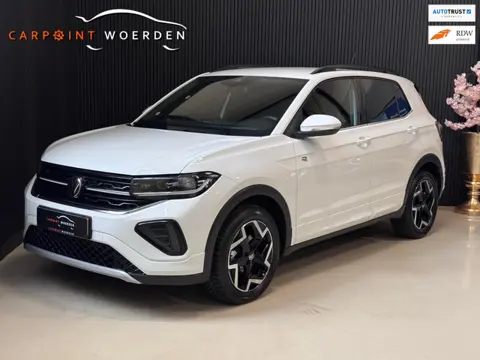 Volkswagen T-CROSS 1.5 TSI R-Line DSG | IQ LED | CAMERA | TREKHAAK | NIEUWSTAAT!