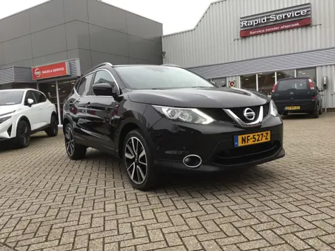Nissan QASHQAI 1.2DIG-T Tekna+Panodak (bj 2017)