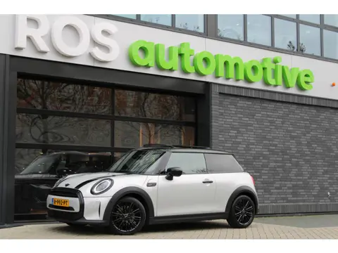 MINI Mini 1.5 Cooper Camden Plus Edition | NAP | PANO | HUD | H&K | CAMERA | CARPLAY | STOELVERW |