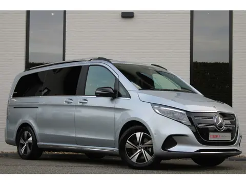 Mercedes-Benz EQV 300 L2 / AMG / New Model / bj2025 / 7-Persoons / Panorama / Led / Electr Stoelen /