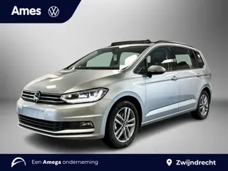 Volkswagen Touran 1.5 150pk TSI Highline 7p Panoramaschuif-kanteldak | Navigatie 'Discover Media' | 