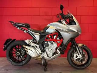 MV Agusta TURISMO VELOCE 800 | GARANTIE (bj 2016)