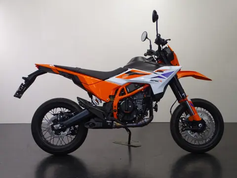 KTM 390 SMC-R (bj 2025)