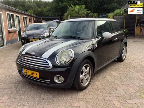 Mini Mini 1.6 Cooper Pepper NIEUWE APK 08-2026 (ingeruild zo weg)