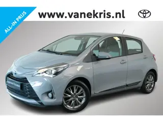 Toyota Yaris 1.5 Hybrid Dynamic, Parkeersensoren