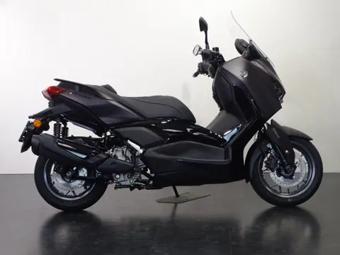 Yamaha X-MAX 300 TECH MAX + (bj 2026)